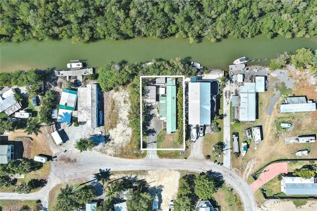 33 Plantation Dr, Everglades City, FL 34139 Photo
