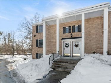 270 Buffalo Road, Unit 2, East Aurora, NY 14052