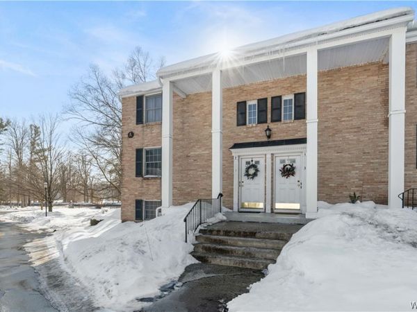 270 Buffalo Road, Unit 2, East Aurora, NY 14052