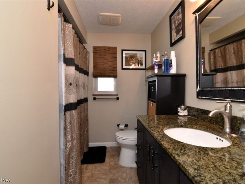 4319 W 56th Street, Cleveland, OH 44144 Photo 13