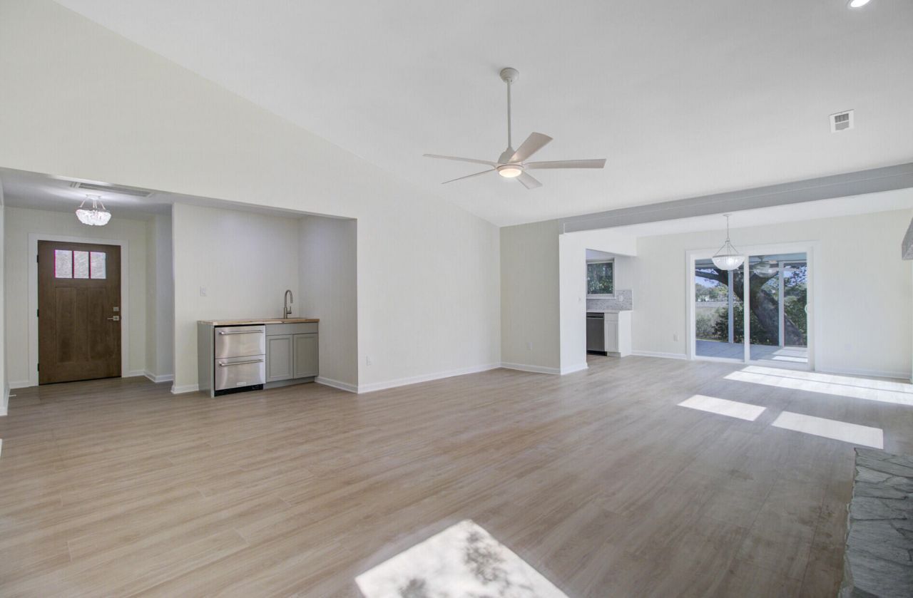 1471 Battery Brown Court Photo 14