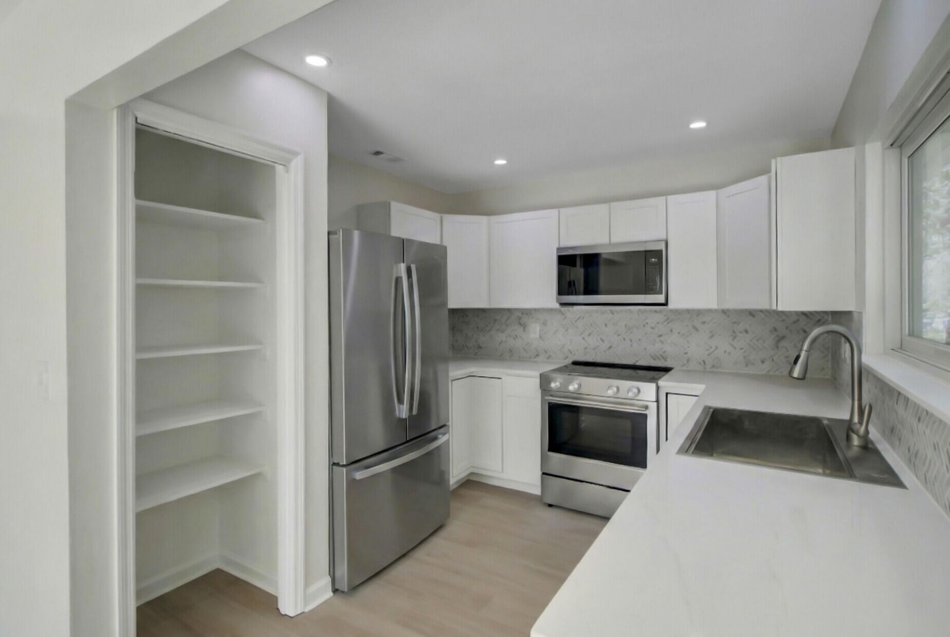 1471 Battery Brown Court Photo 19