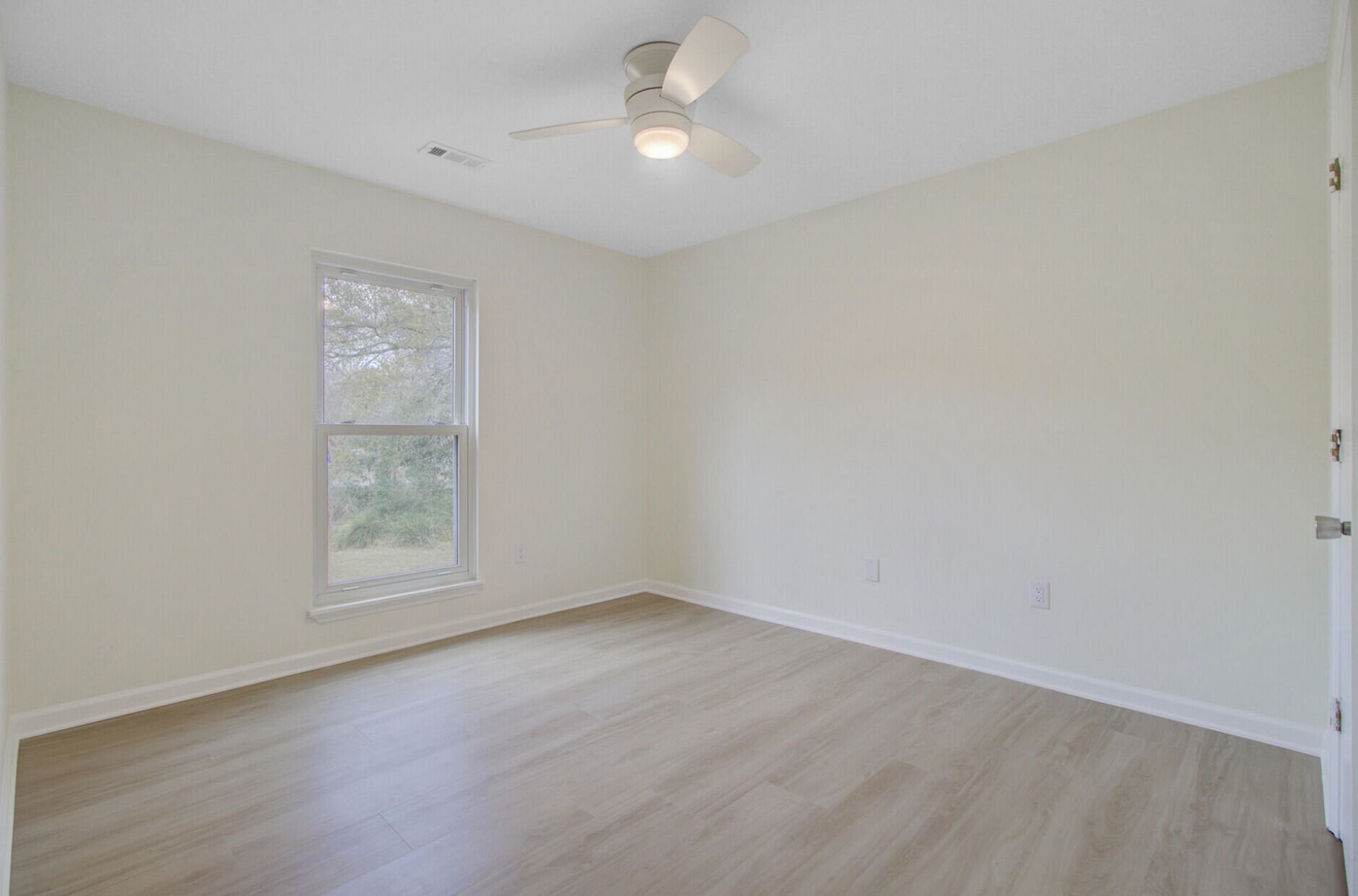 1471 Battery Brown Court Photo 34