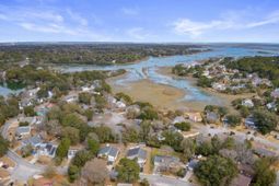 1471 Battery Brown Court photo 4