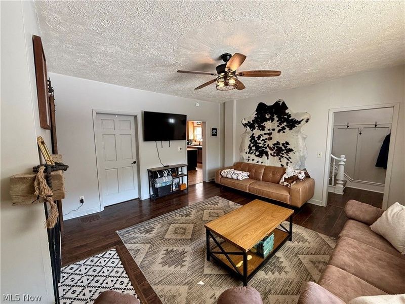 4257 Jade Road NW, Dellroy, OH 44620 Photo 9