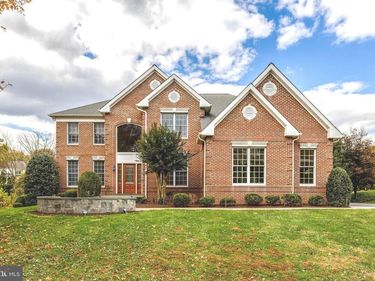 1710 DOVE POINT COURT, VIENNA, VA 22182
