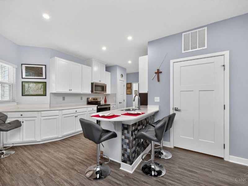 5973 Old Pebble Path, Liberty Township, OH 45044 Photo 4