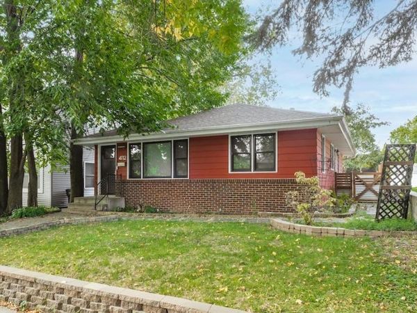 4112 7th Street NE, Columbia Heights, MN 55421