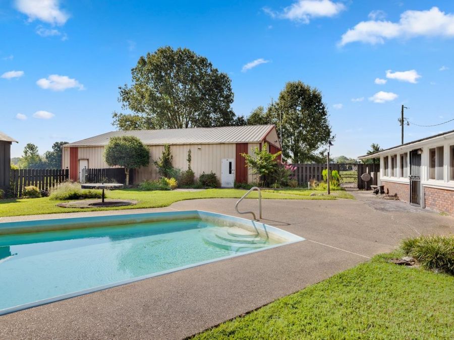 Property Image 35