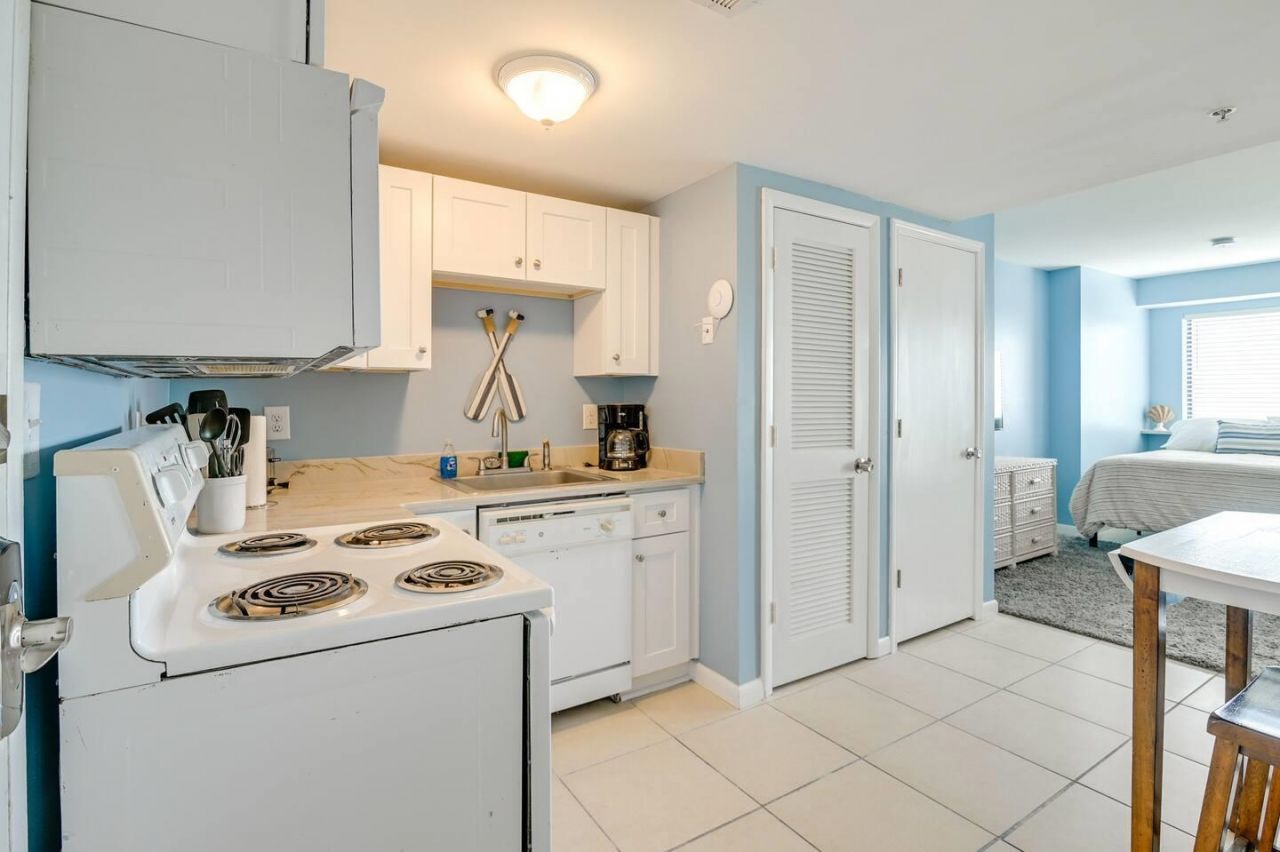 5905 S Kings Hwy.  Photo 5