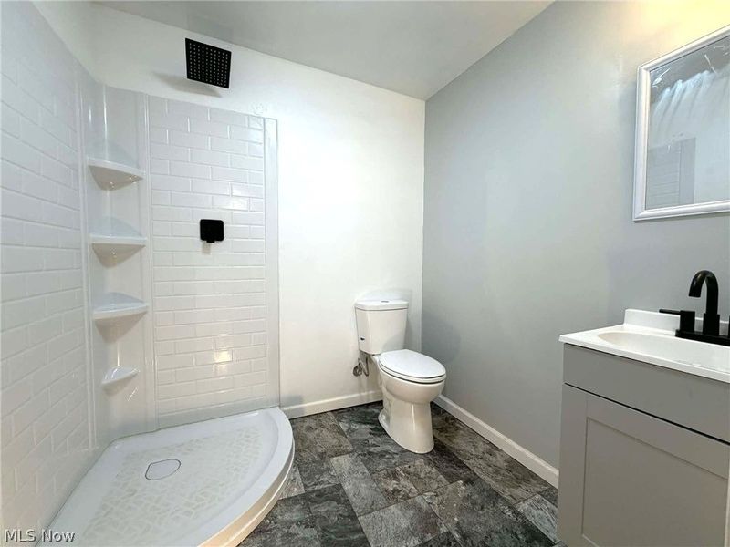 636 Buena Vista Boulevard, Steubenville, OH 43952 Photo 16