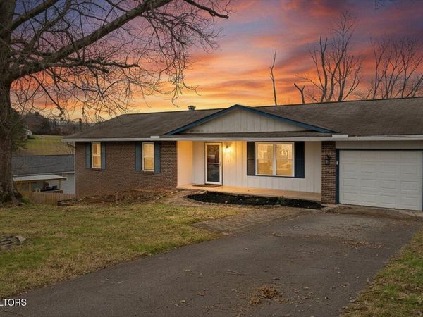 1305 Whittbier Drive, Knoxville, TN 37932