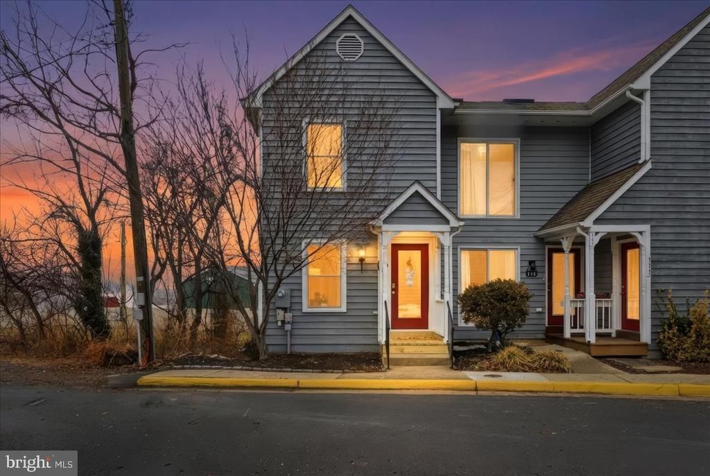 115 W O Street, Purcellville, VA 20132 Main Photo