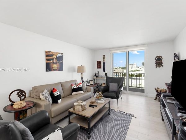 720 Collins Ave, Unit 704, Miami Beach, FL 33139
