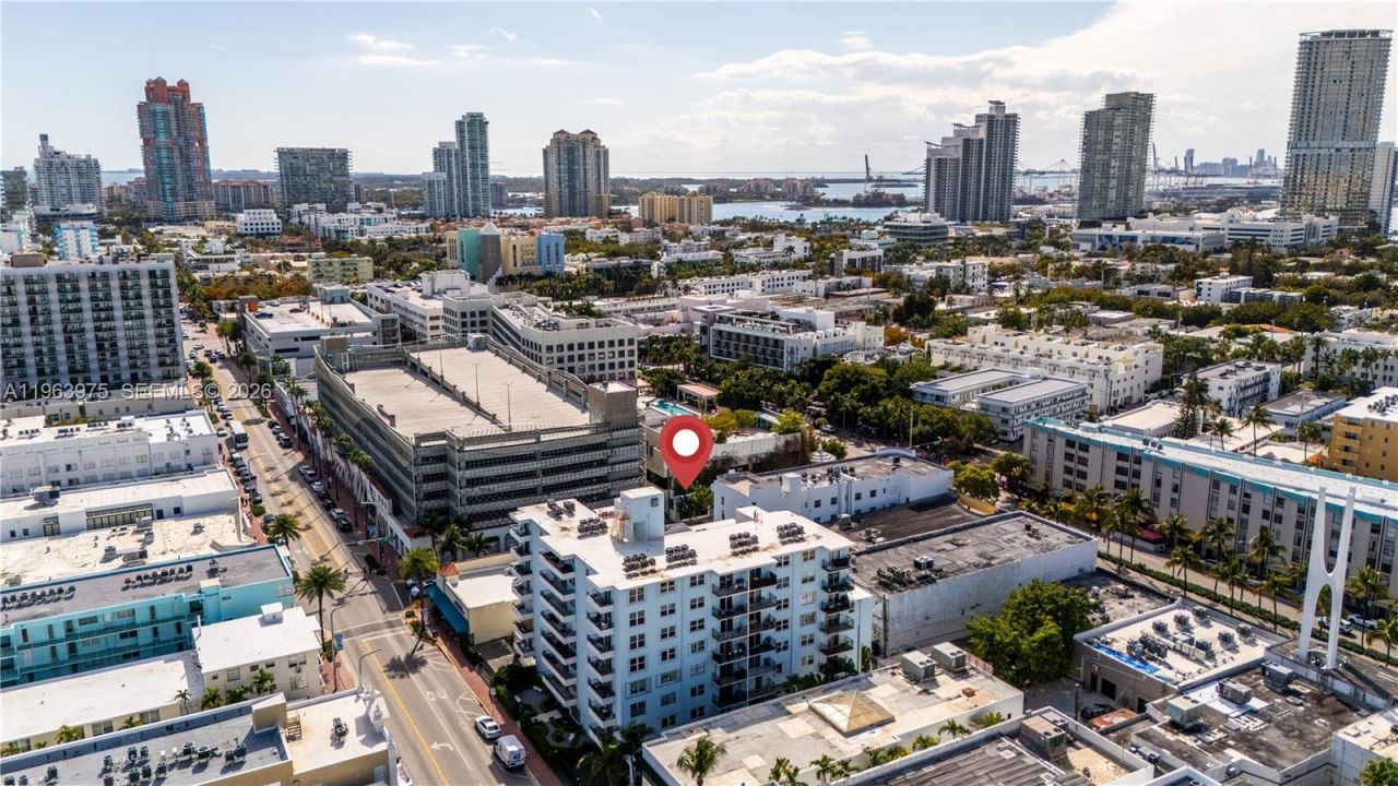 720 Collins Ave, Unit 704, Miami Beach, FL 33139 Photo