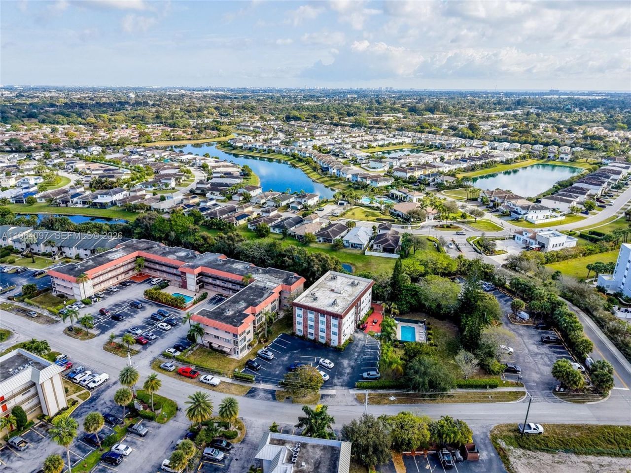 3910 Crystal Lake Dr, Unit 401, Deerfield Beach, FL 33064 Photo