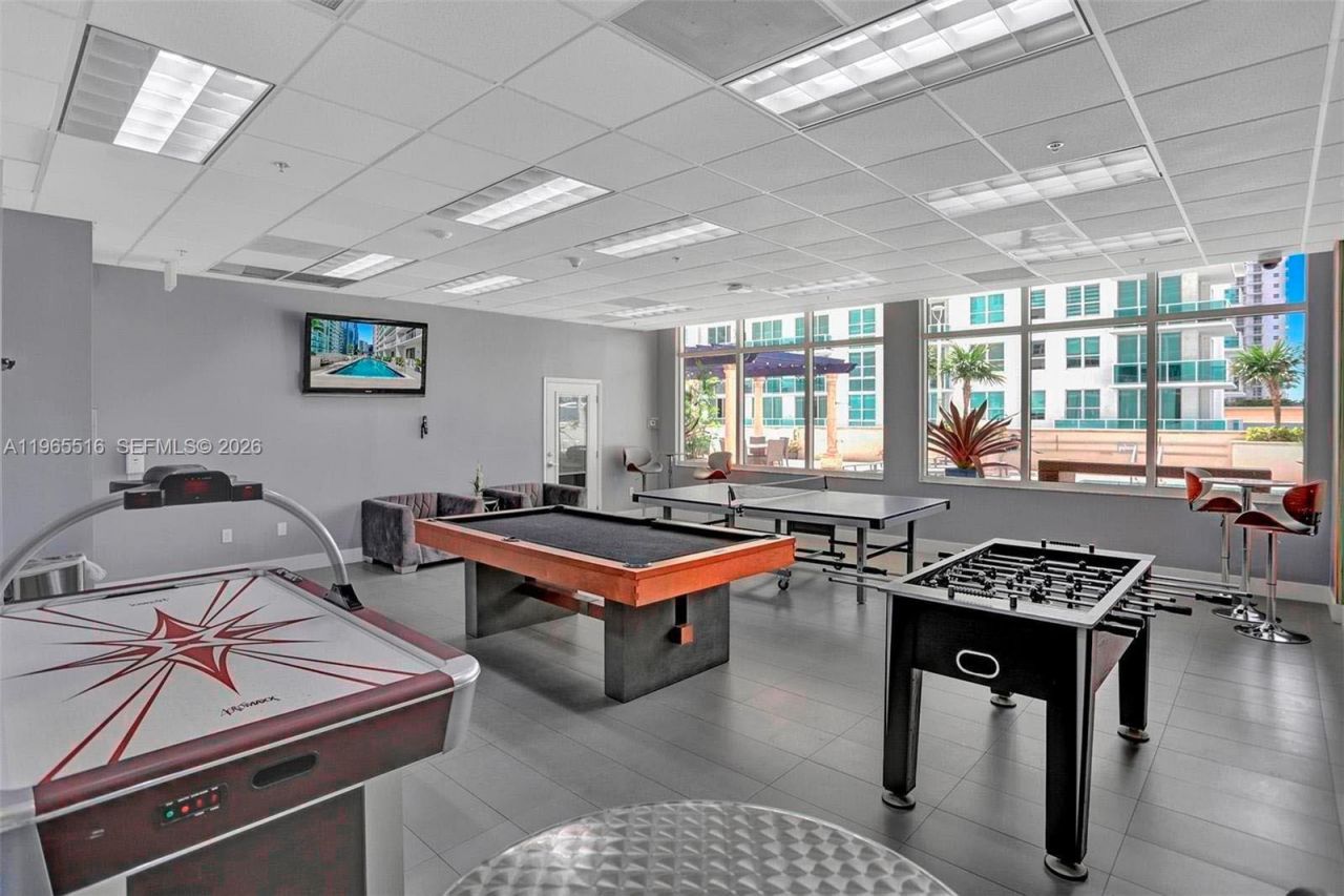 1200 N Brickell Bay Dr , Unit 2222, Miami, FL 33131 Photo