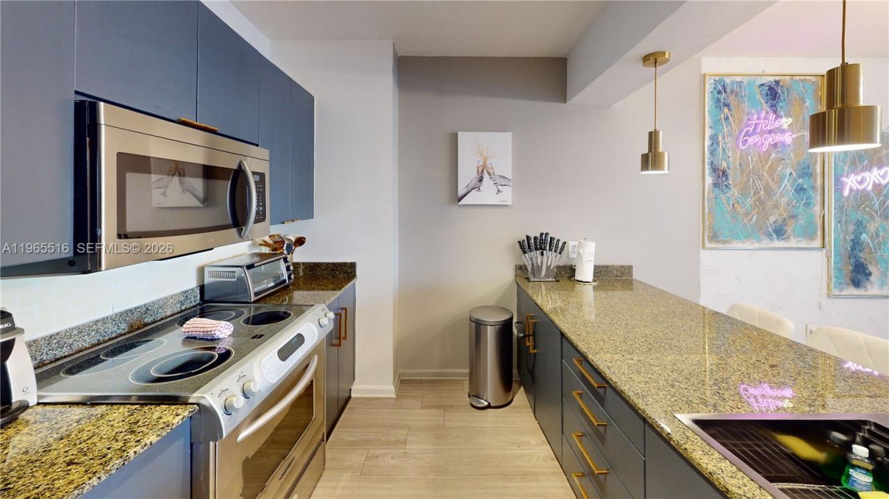 1200 N Brickell Bay Dr , Unit 2222, Miami, FL 33131 Photo