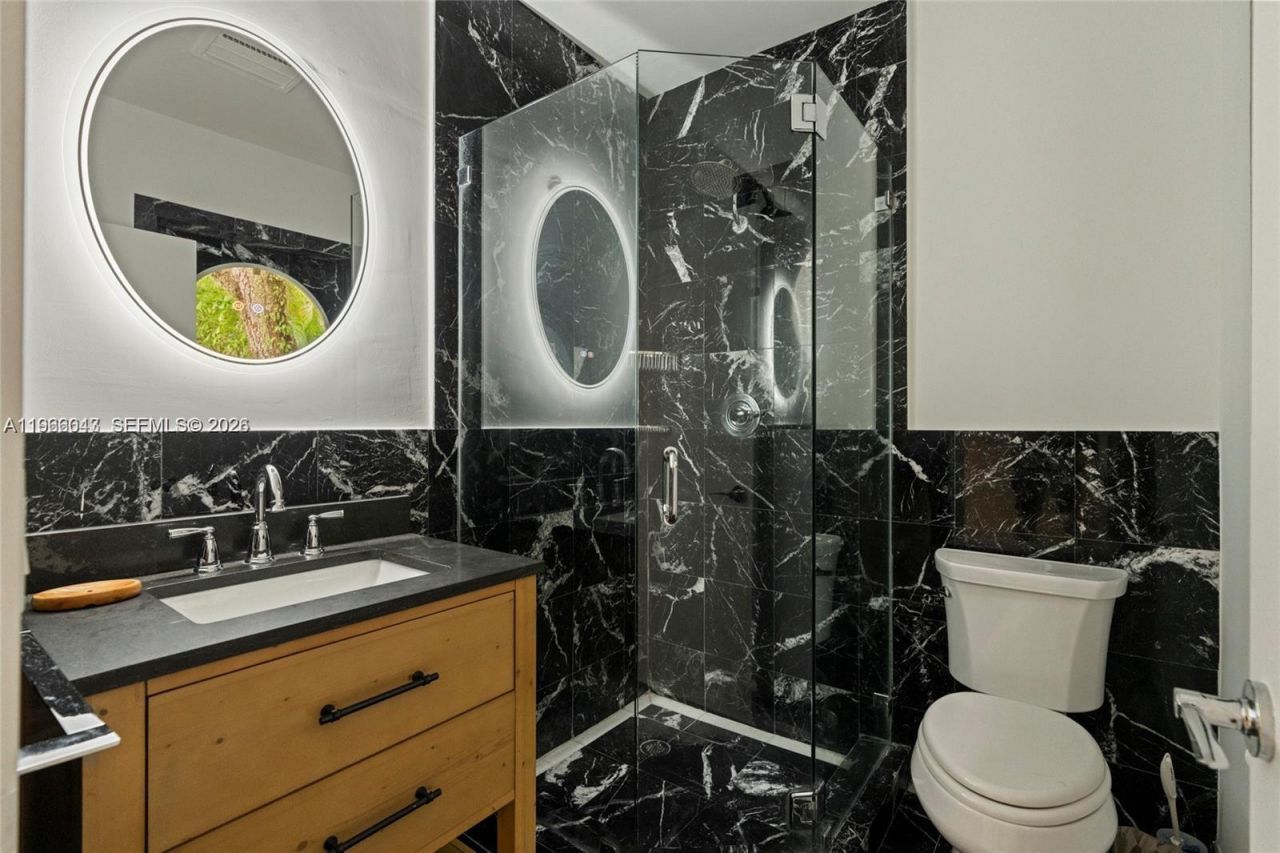 1951 Secoffee St, Miami, FL 33133 Photo