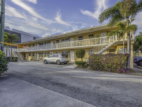 111 N L Street, Unit 8, Lake Worth Beach, FL 33460