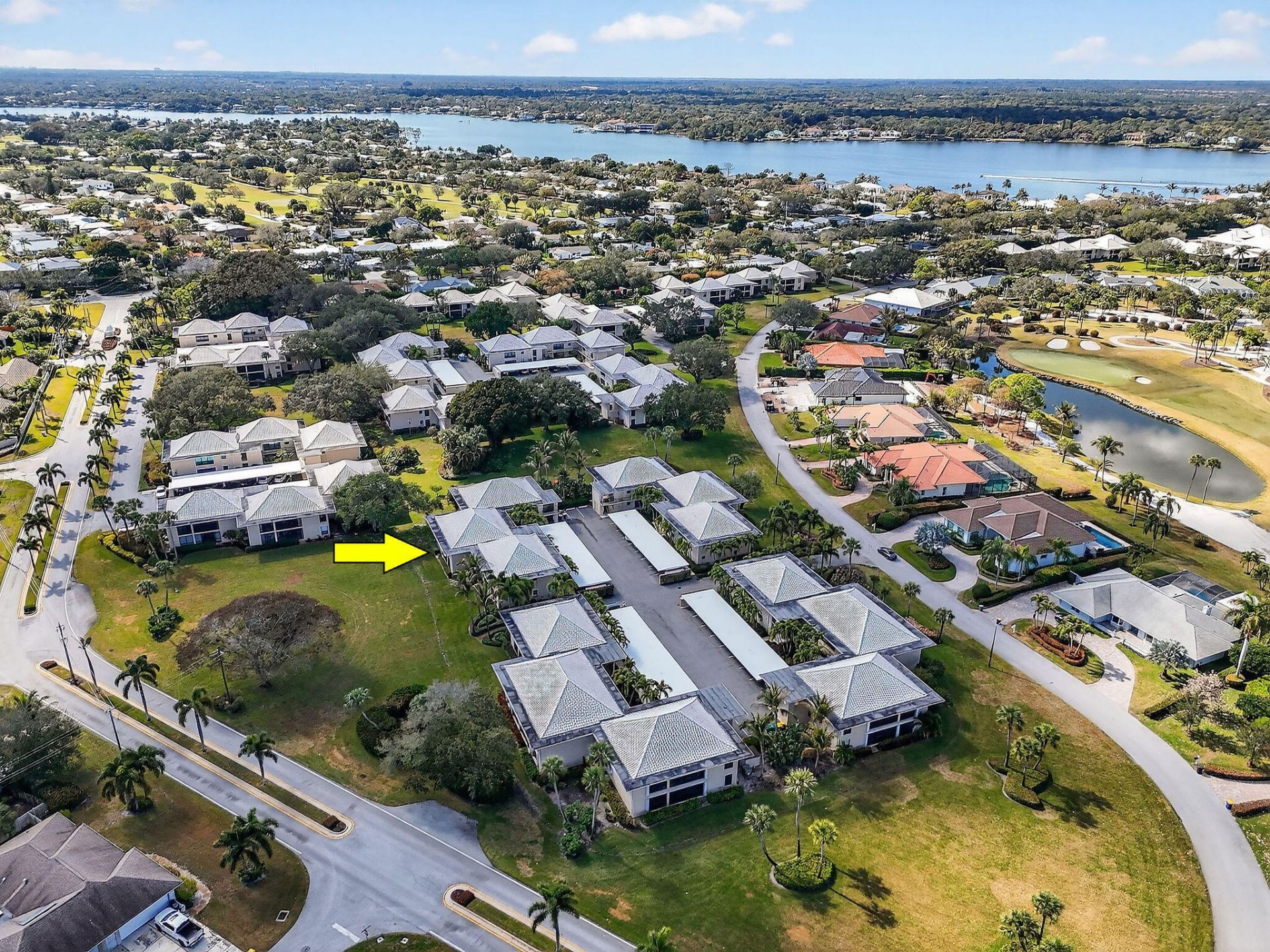 4 SE Turtle Creek Drive, Unit B, Jupiter, FL 33469 Photo