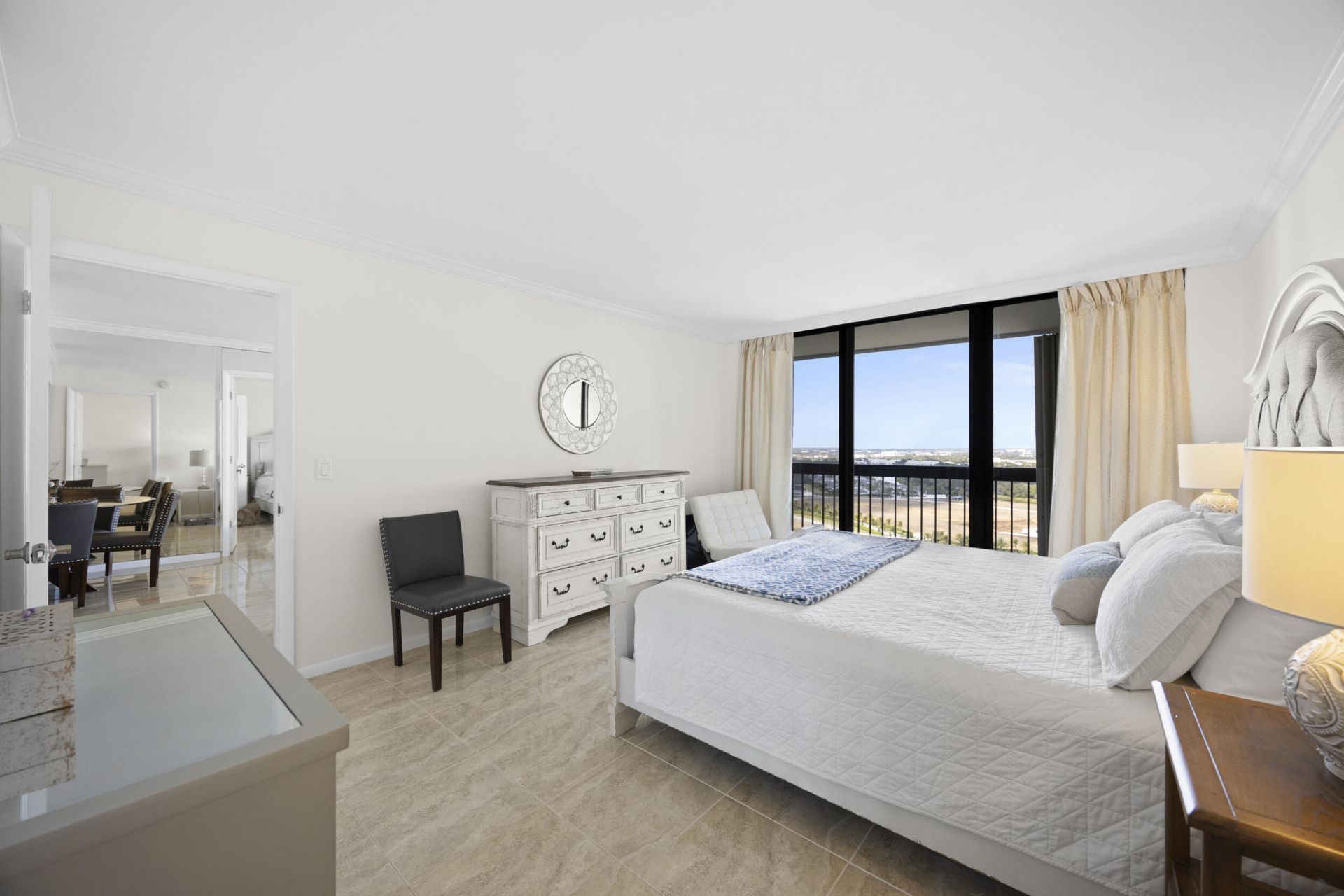 2425 Presidential Way, Unit Ph2, West Palm Beach, FL 33401 Photo