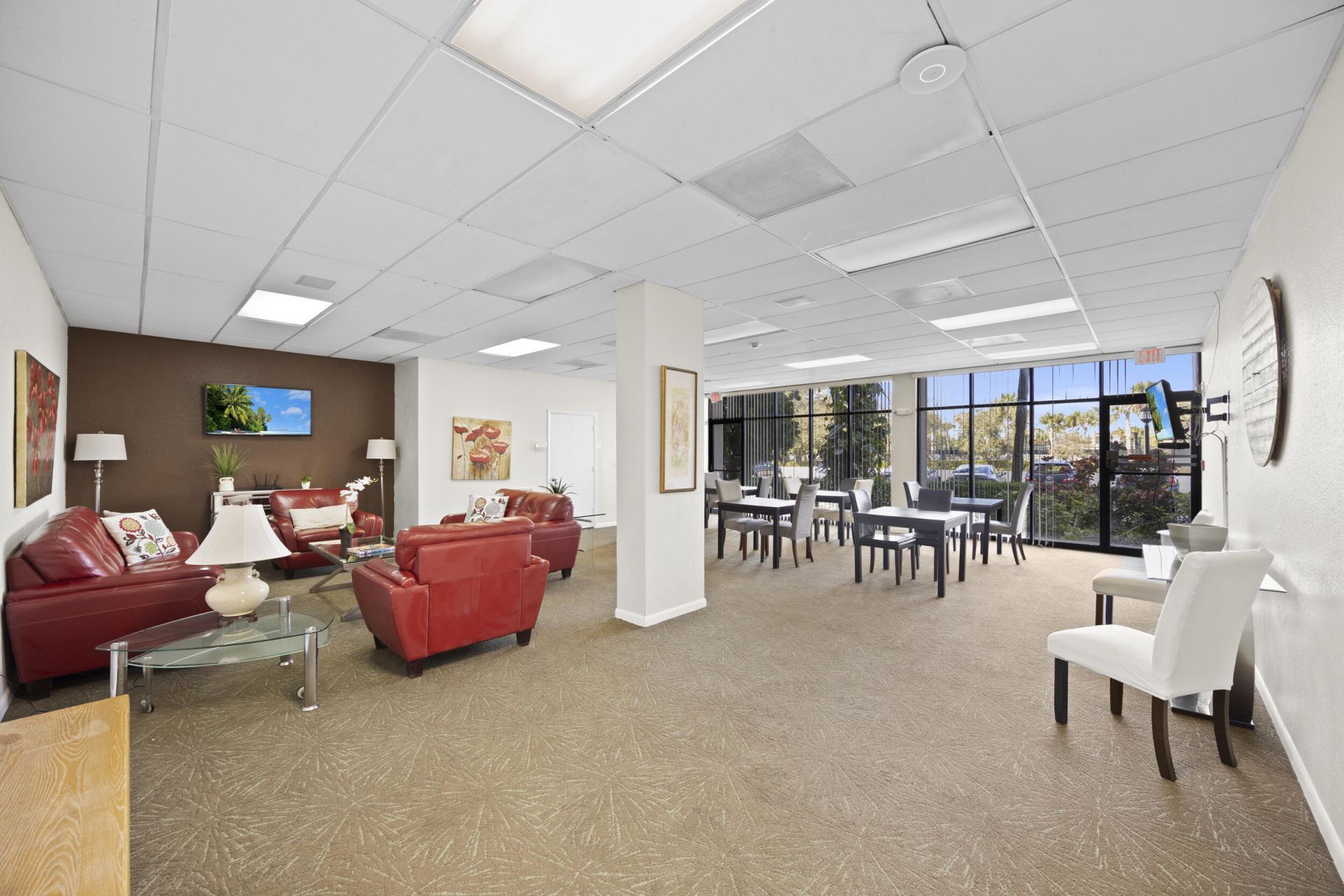 2425 Presidential Way, Unit Ph2, West Palm Beach, FL 33401 Photo