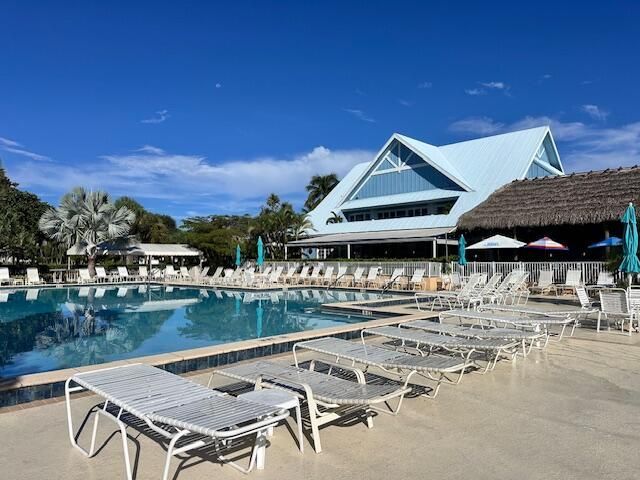 275 Palm Avenue, Unit C305, Jupiter, FL 33477 Photo