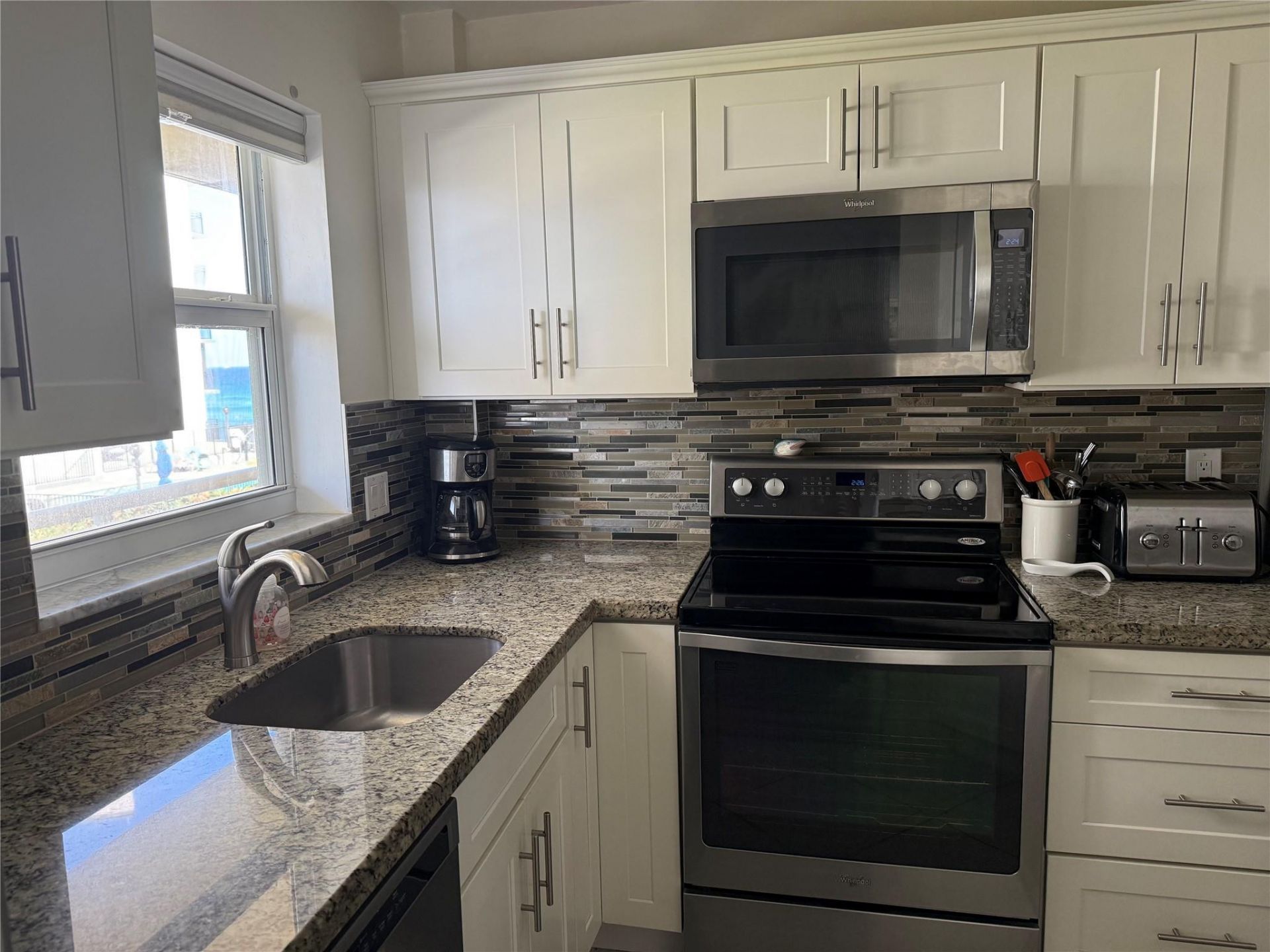 1161 Hillsboro Mile, Unit 305, Hillsboro Beach, FL 33062 Photo