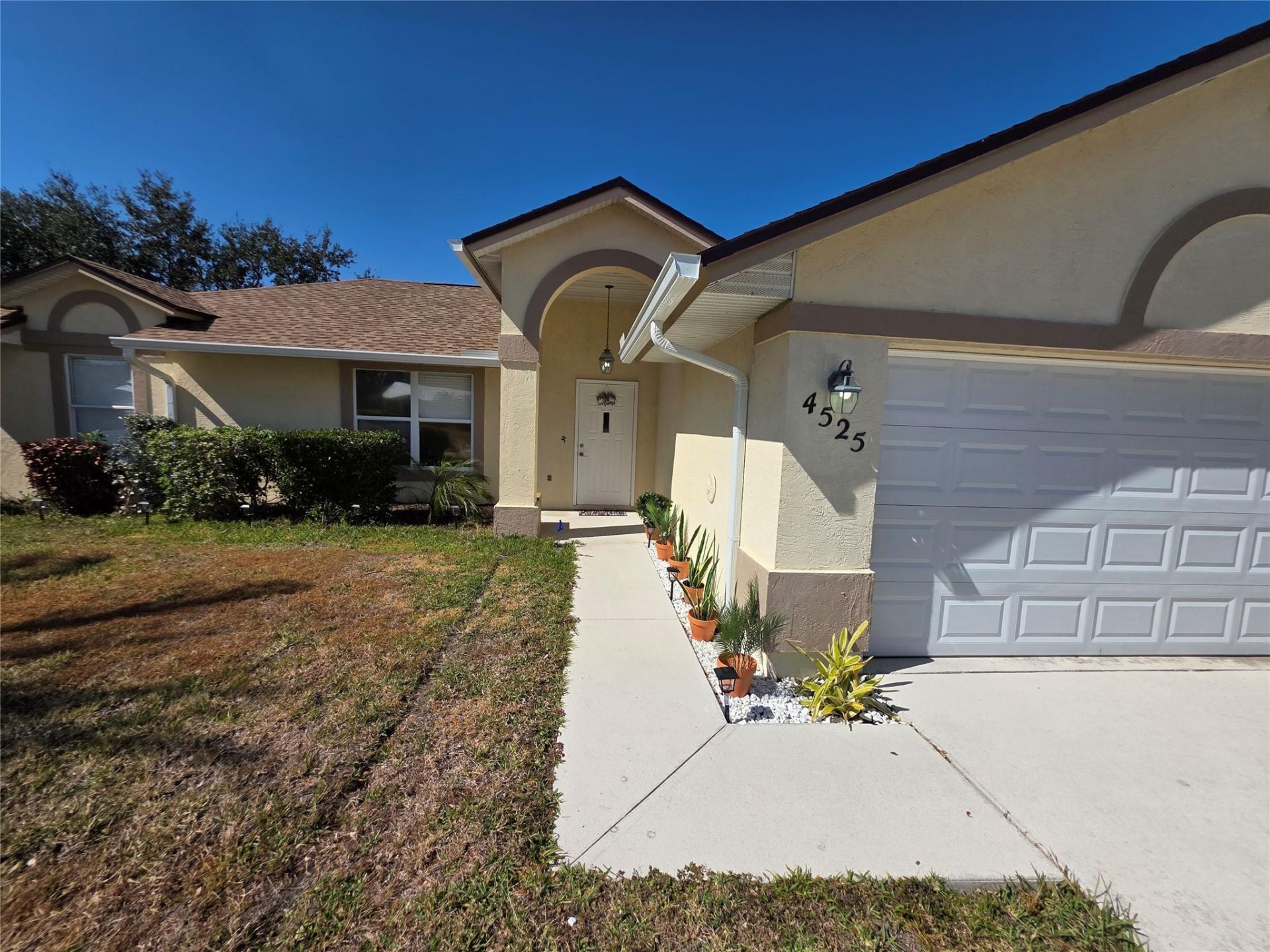 4525 NW Glazbrook St, Port Saint Lucie, FL 34983 Photo