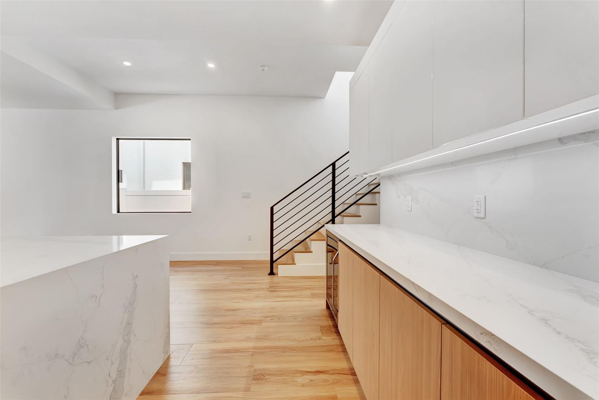 812 SE 12th Street, Unit 812, Fort Lauderdale, FL 33316 Photo