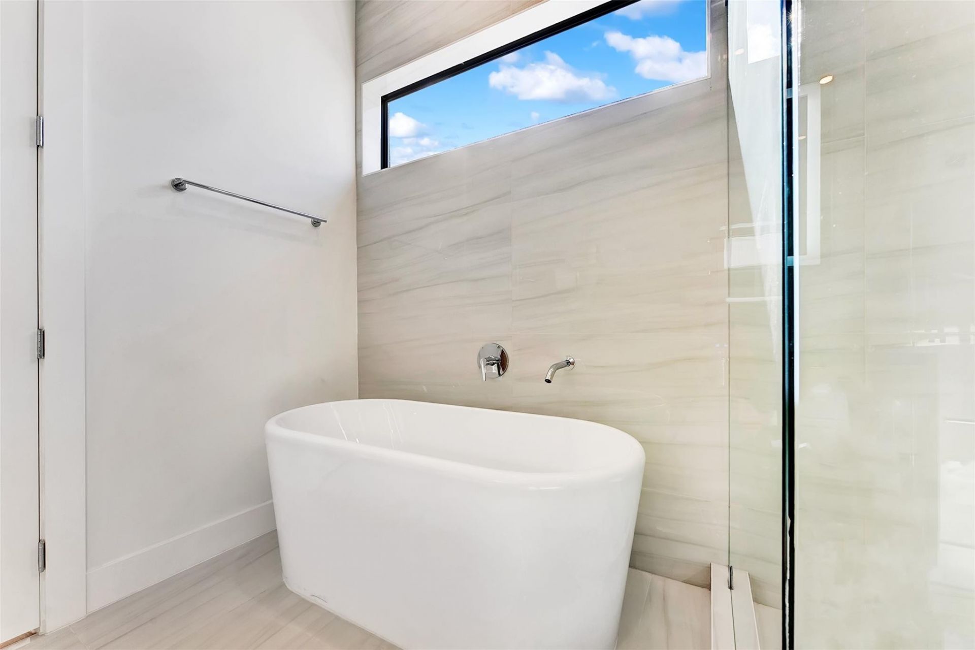 812 SE 12th Street, Unit 812, Fort Lauderdale, FL 33316 Photo