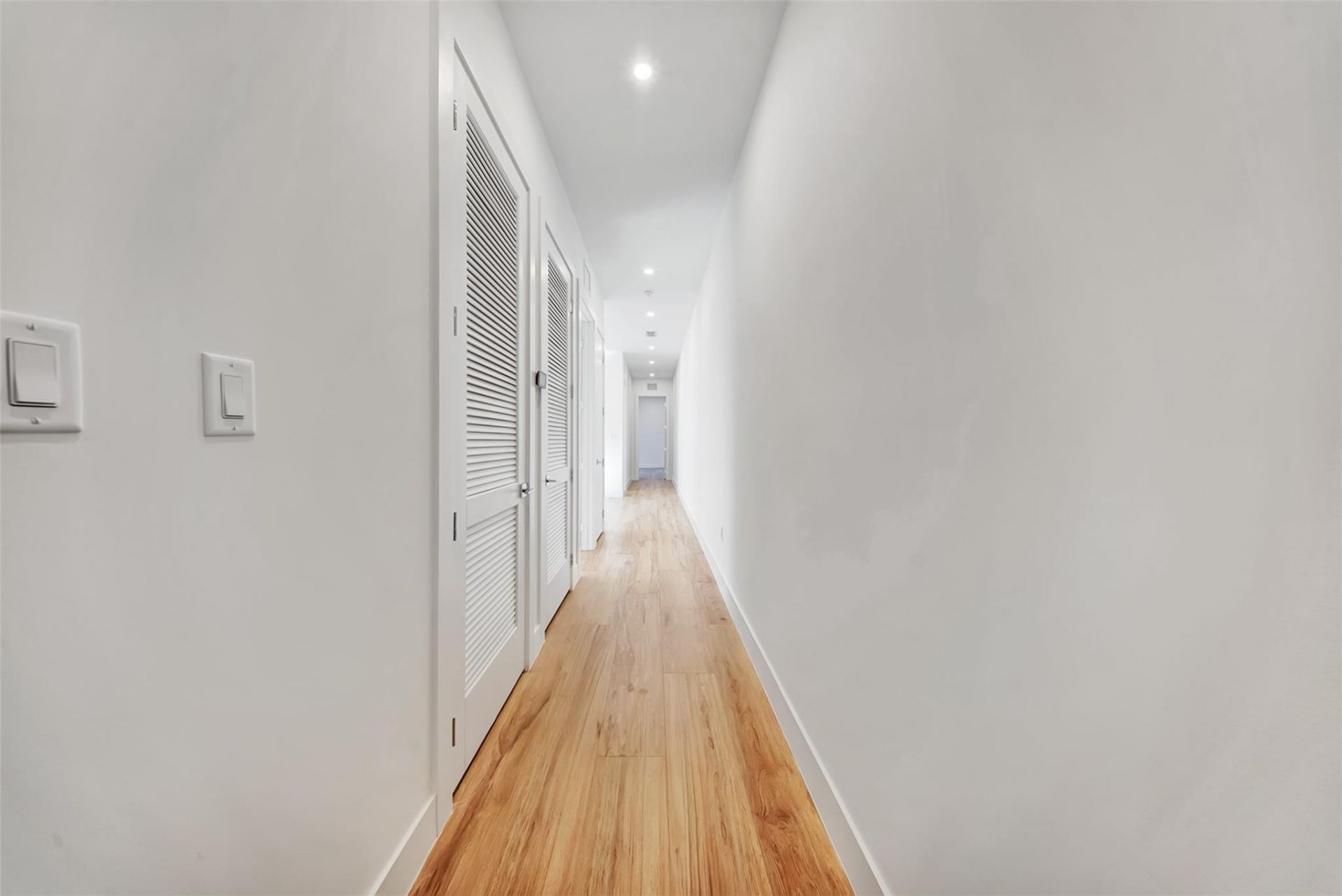 812 SE 12th Street, Unit 812, Fort Lauderdale, FL 33316 Photo