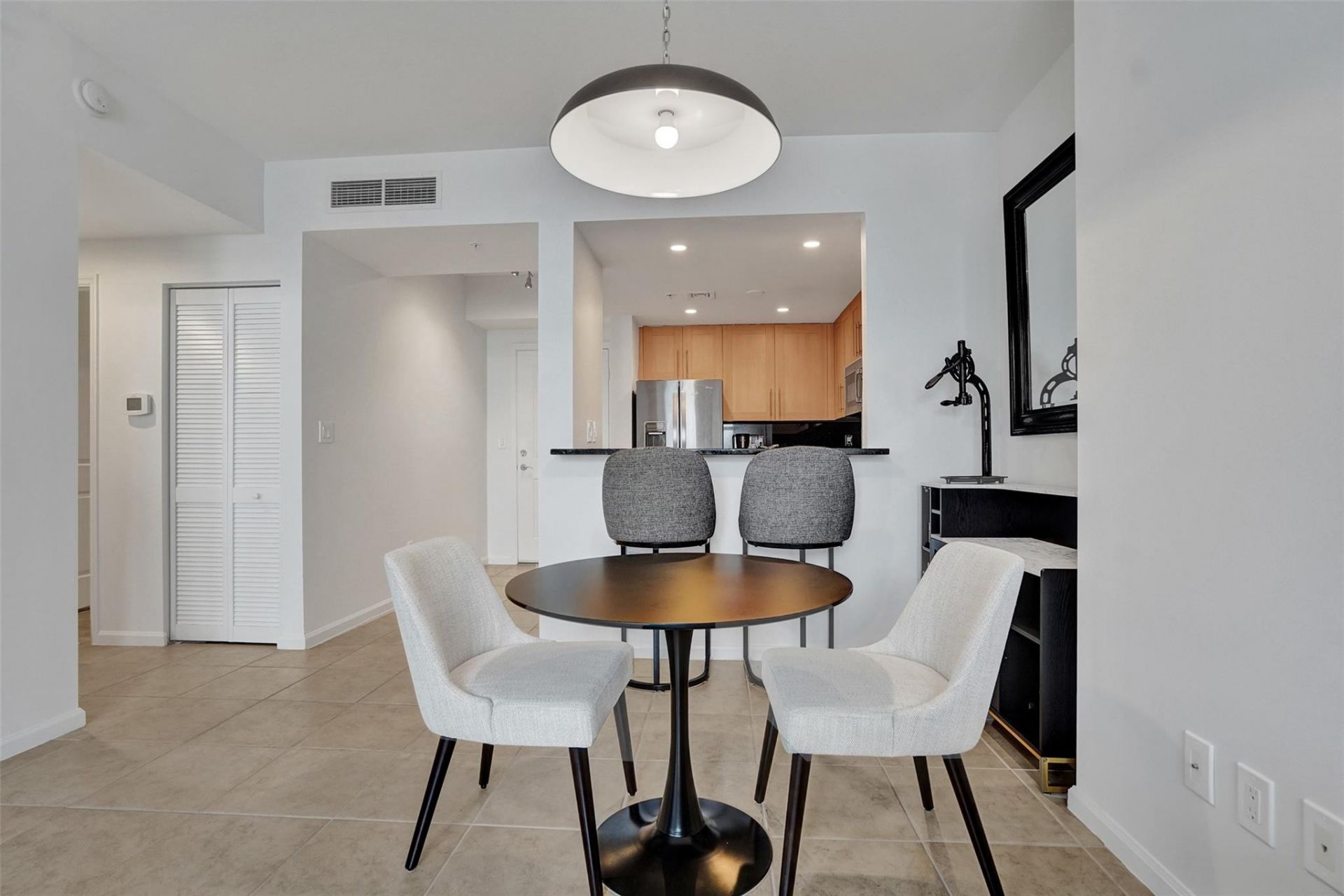 511 SE 5th Avenue, Unit 1415, Fort Lauderdale, FL 33301 Photo