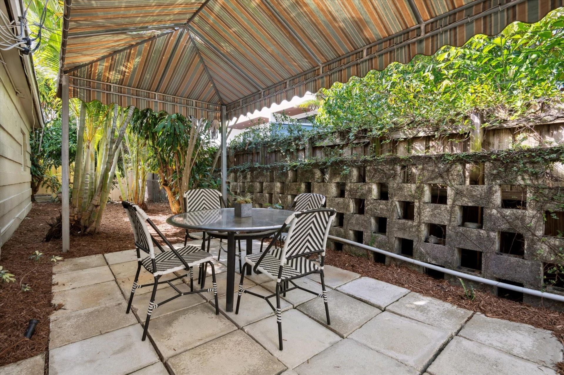 1123 NE 14th Avenue, Fort Lauderdale, FL 33304 Photo