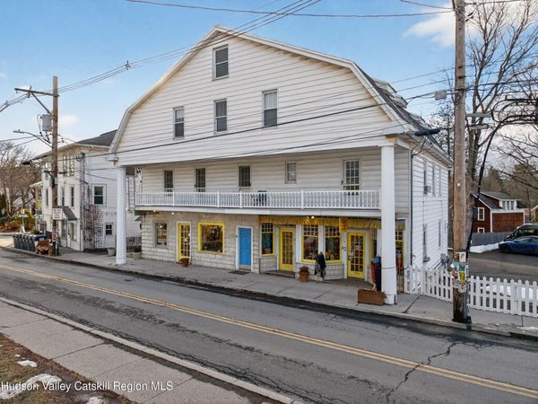 9 Rock City Road, Woodstock, NY 12498