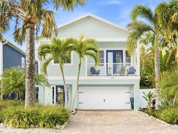 302 62ND STREET, HOLMES BEACH, FL 34217