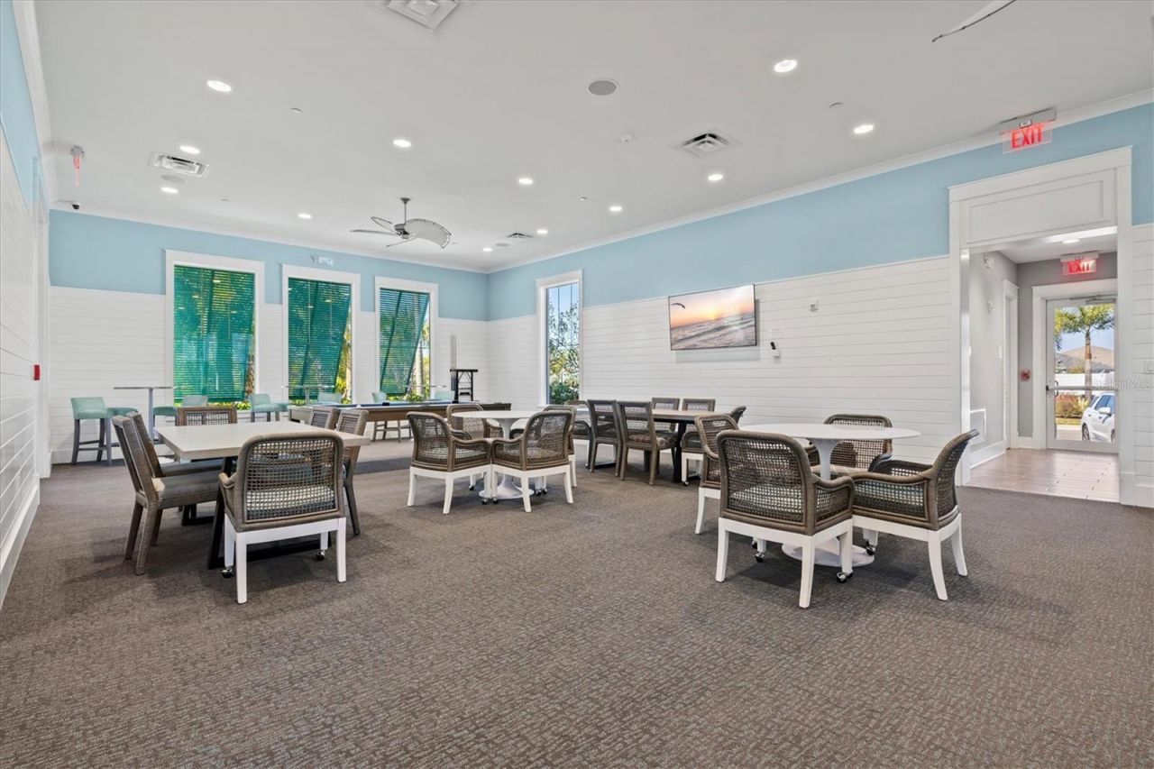 10253 Canaveral Circle, Sarasota, FL 34241 Photo