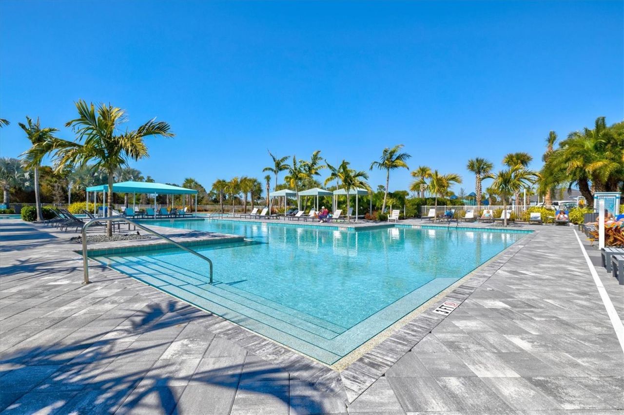 10253 Canaveral Circle, Sarasota, FL 34241 Photo