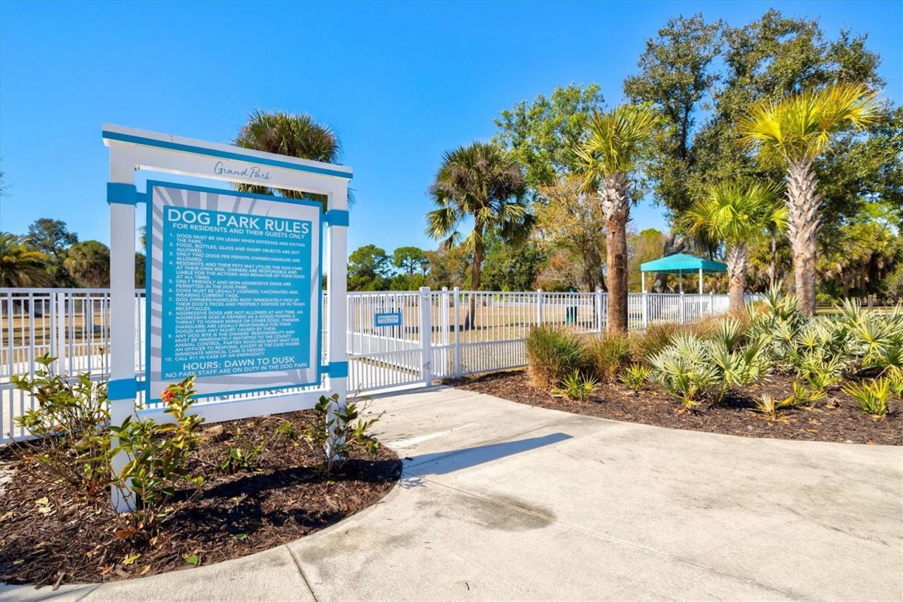 10253 Canaveral Circle, Sarasota, FL 34241 Photo