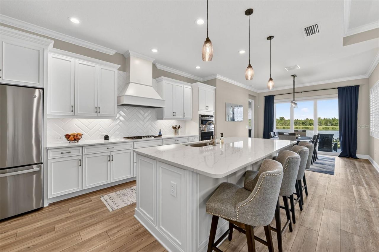 10253 Canaveral Circle, Sarasota, FL 34241 Photo