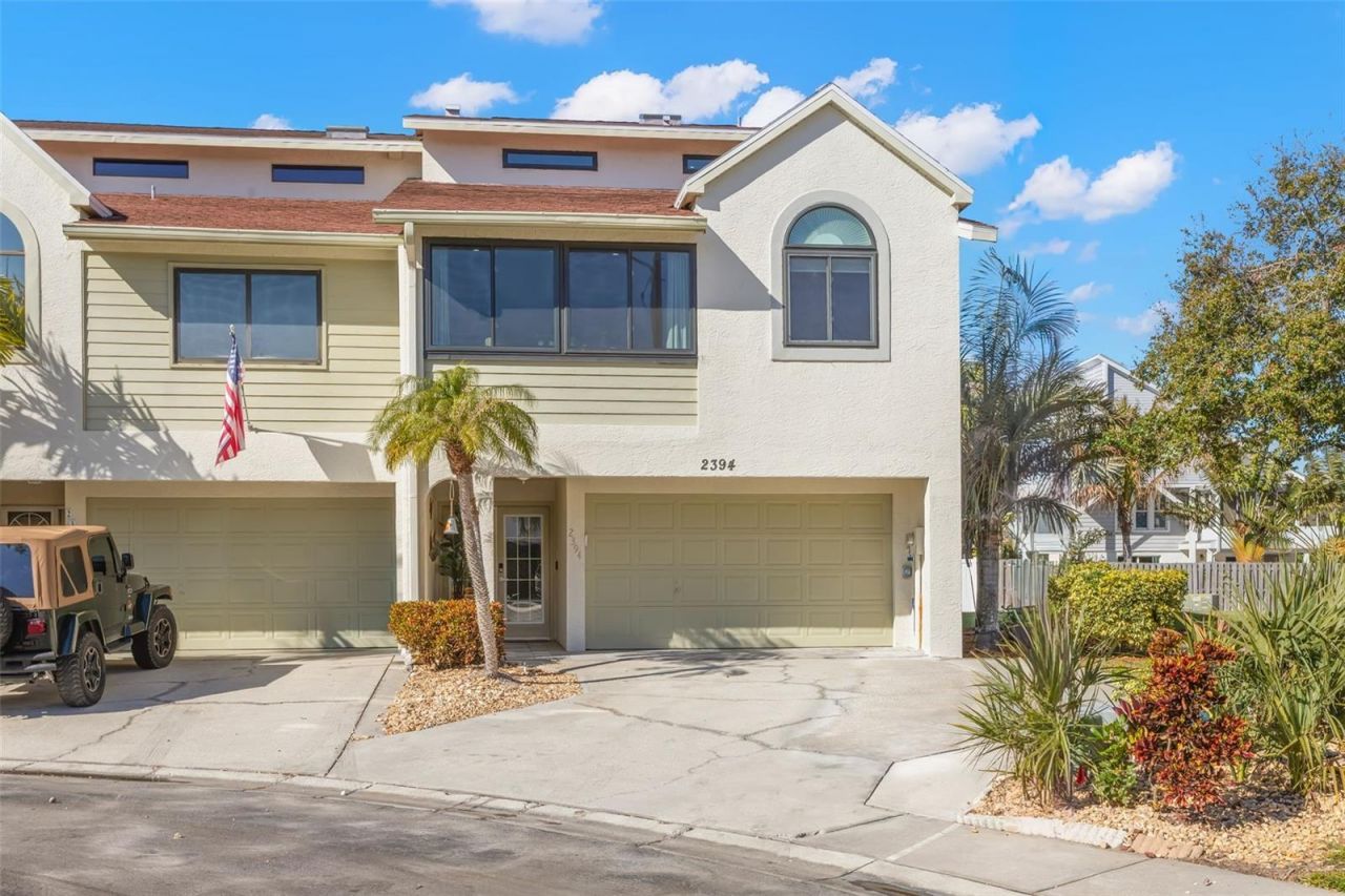 2394 Hanover Drive, Dunedin, FL 34698 Main Photo