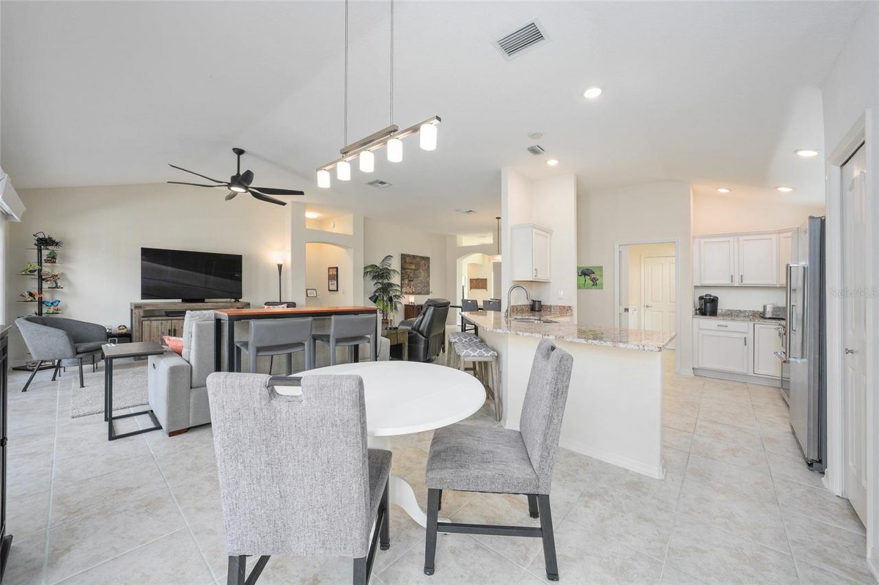 1539 Hartsville Trail, The Villages, FL 32162 Photo