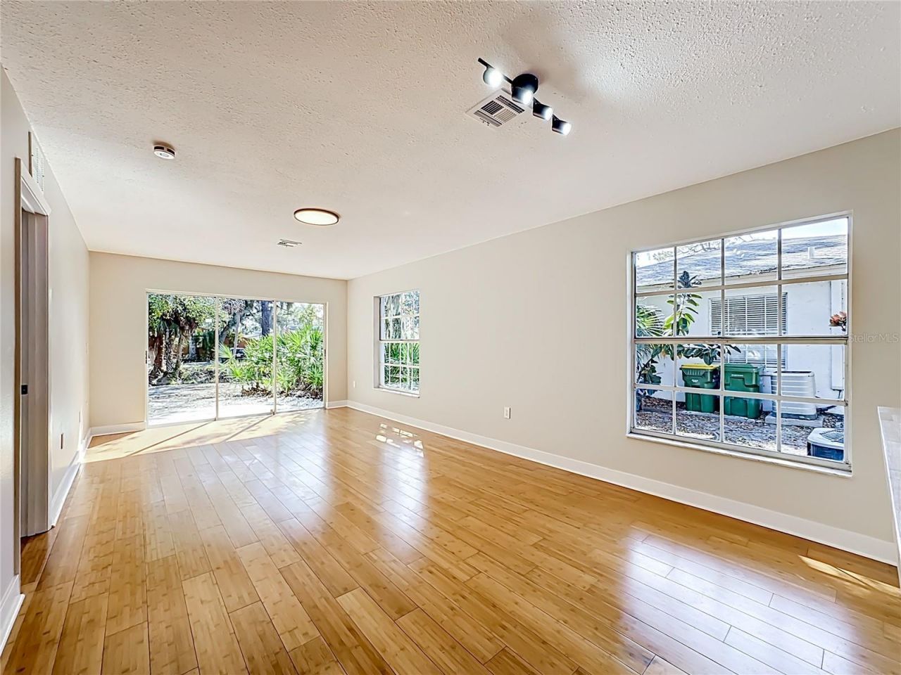 608 N Jefferson Avenue, Unit 30, Sarasota, FL 34237 Photo