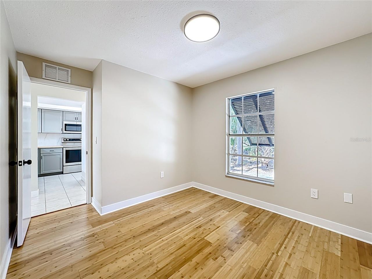 608 N Jefferson Avenue, Unit 30, Sarasota, FL 34237 Photo