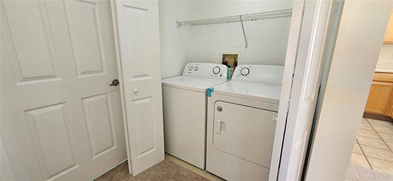 1040 Villagio Circle, Unit 201, Sarasota, FL 34237 Photo