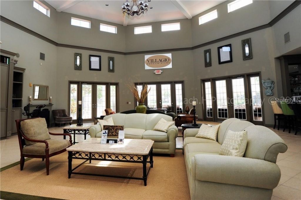1040 Villagio Circle, Unit 201, Sarasota, FL 34237 Photo