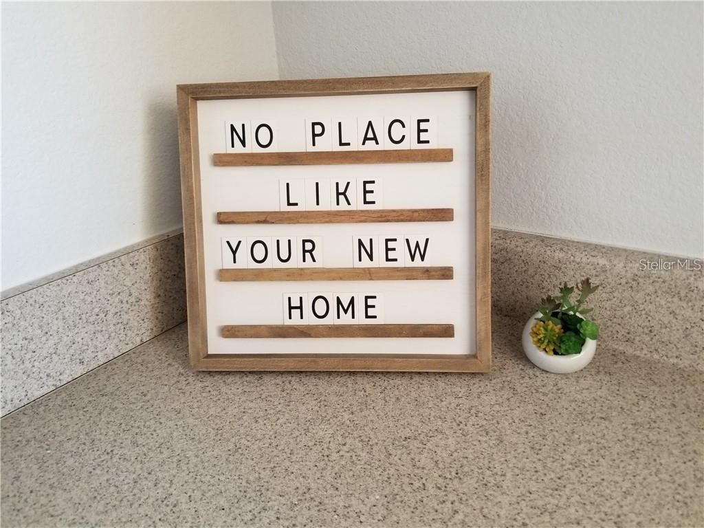 1040 Villagio Circle, Unit 201, Sarasota, FL 34237 Photo