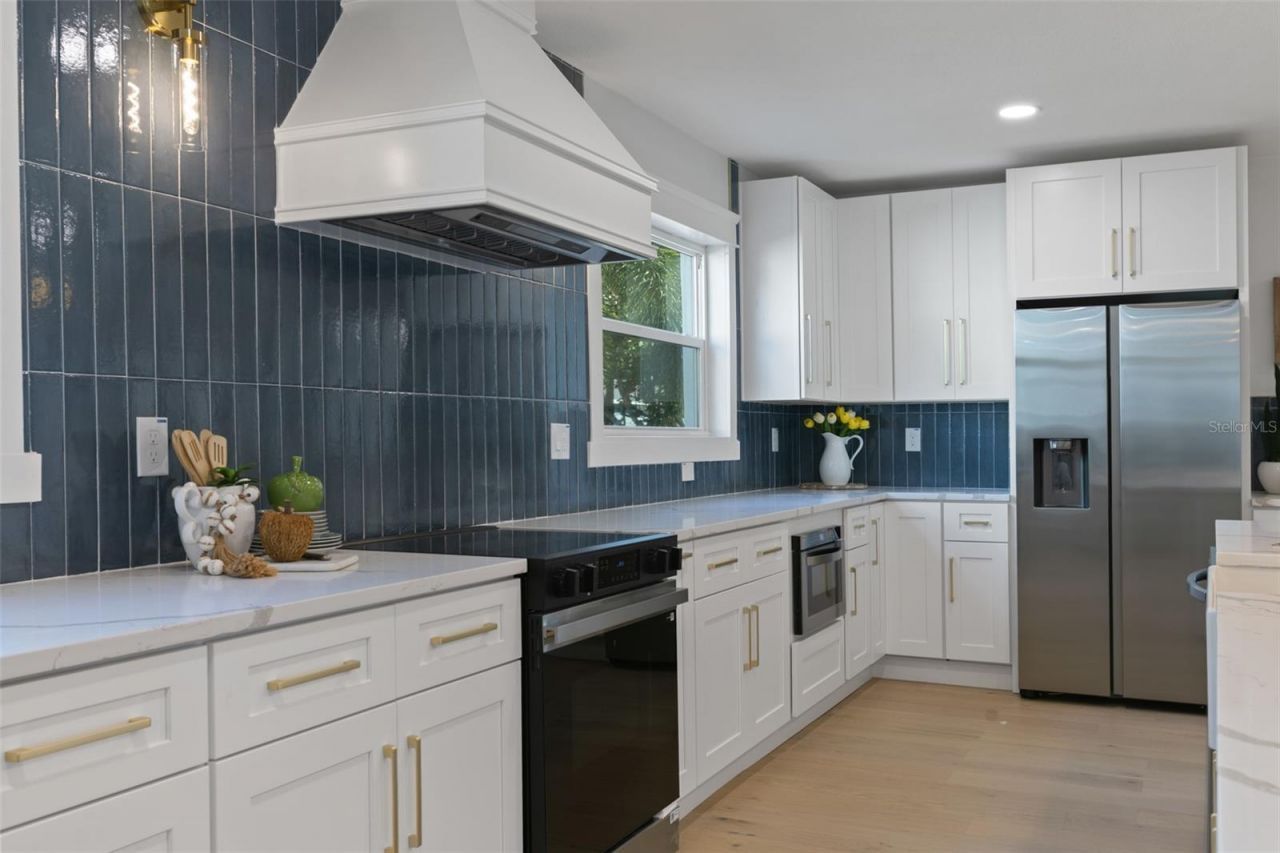 1610 15th Street N, Saint Petersburg, FL 33704 Photo