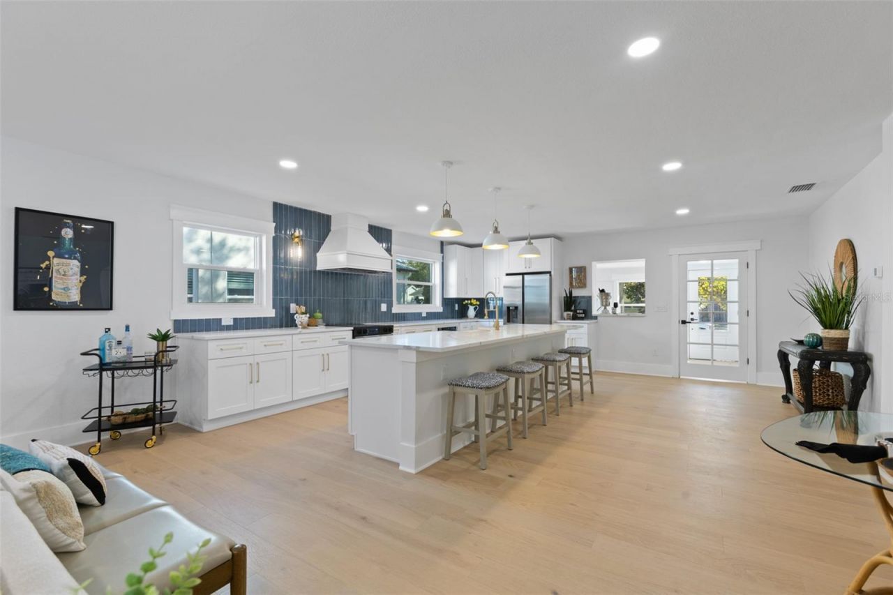 1610 15th Street N, Saint Petersburg, FL 33704 Photo